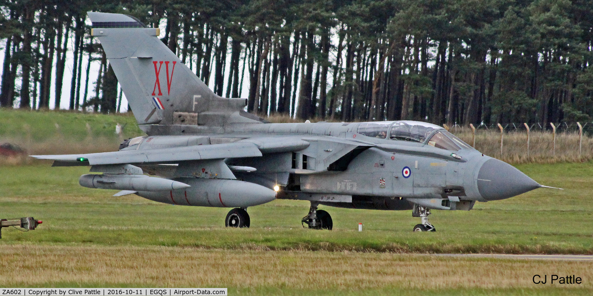 ZA602, 1982 Panavia Tornado GR.4 C/N 127/BT026/3066, Coded 'F' in the special marks of No.15 Sqn's 'MacRoberts Reply' at its home base of RAF Lossiemouth EGQS during Exercise Joint Warrior 16-2