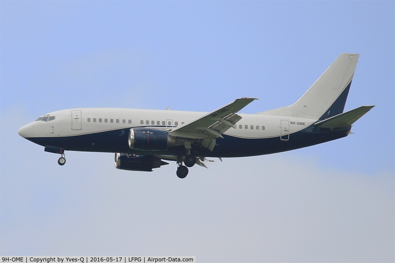 9H-OME, 1991 Boeing 737-505 C/N 24274, Boeing 737-505, On final rwy 27R, Roissy Charles De Gaulle Airport (LFPG-CDG)