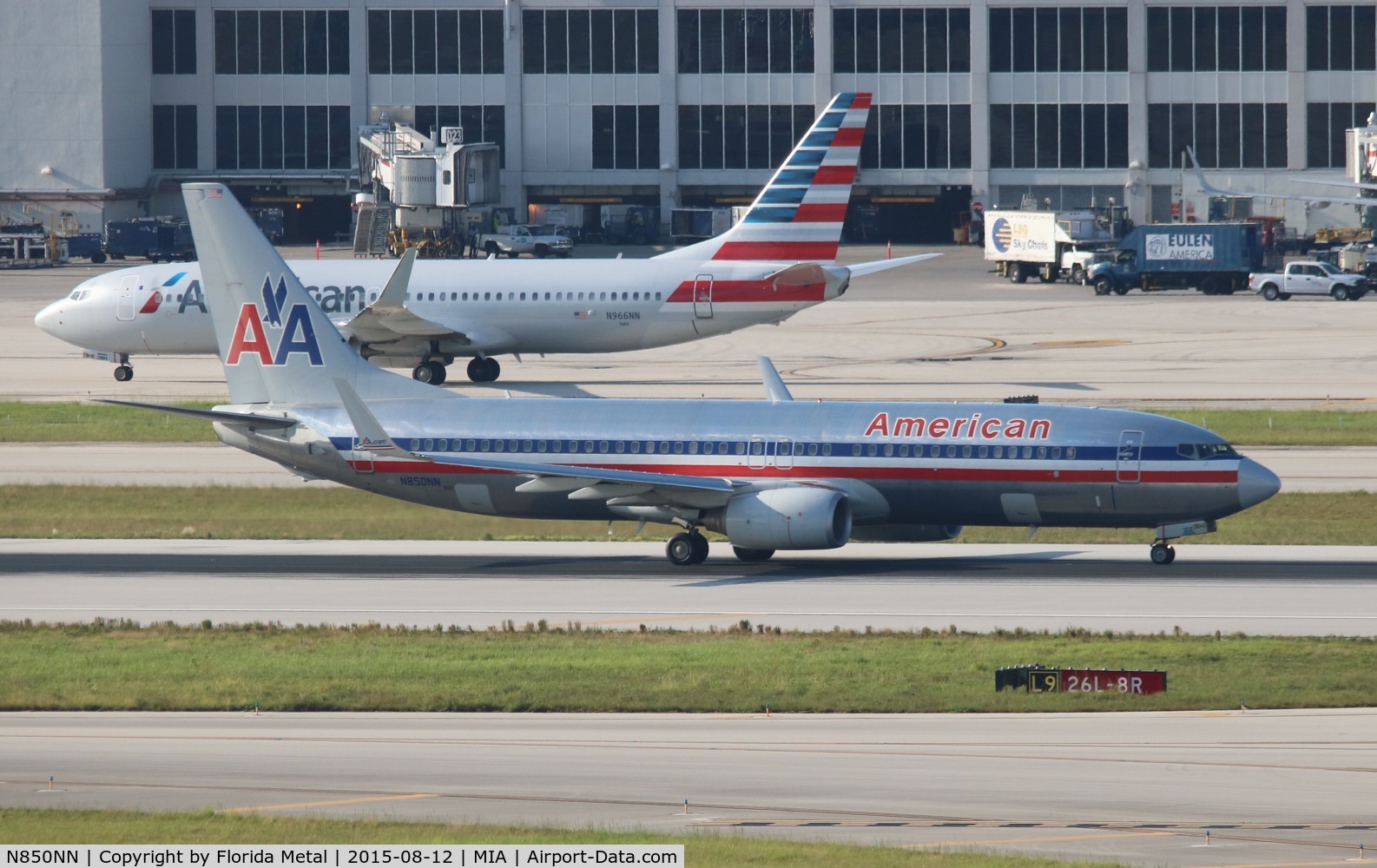 N850NN, 2010 Boeing 737-823 C/N 40580, American