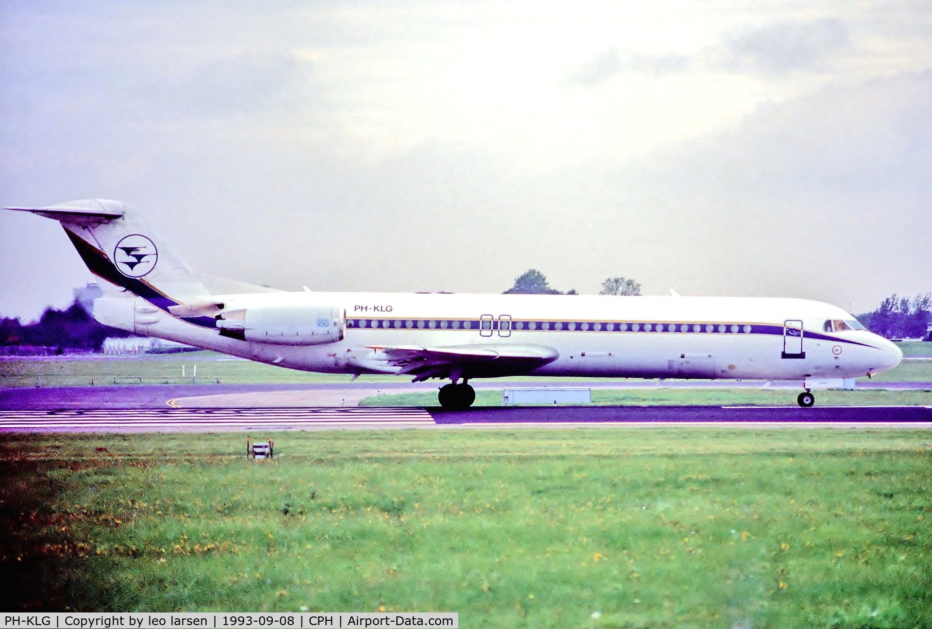 PH-KLG, 1989 Fokker 100 (F-28-0100) C/N 11271, Copenhagen 8.9.93