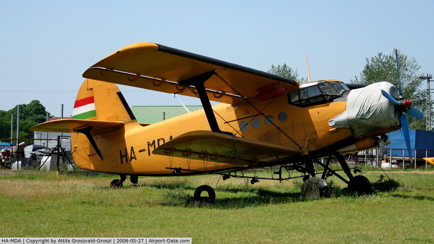 HA-MDA, 1977 PZL-Mielec An-2R C/N 1G176-23, Jászapáti agricultural airport