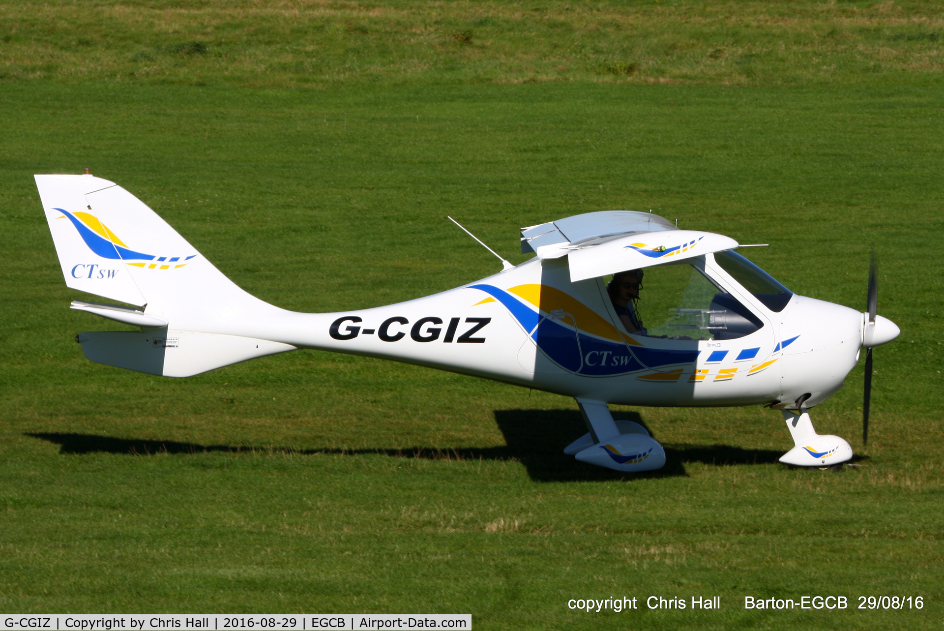 G-CGIZ, 2010 Flight Design CTSW C/N 8512, at Barton