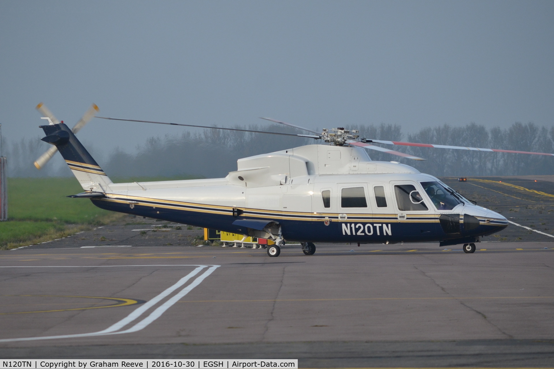 N120TN, 2010 Keystone Helicopter S-76C C/N 760781, About to depart from Norwich.