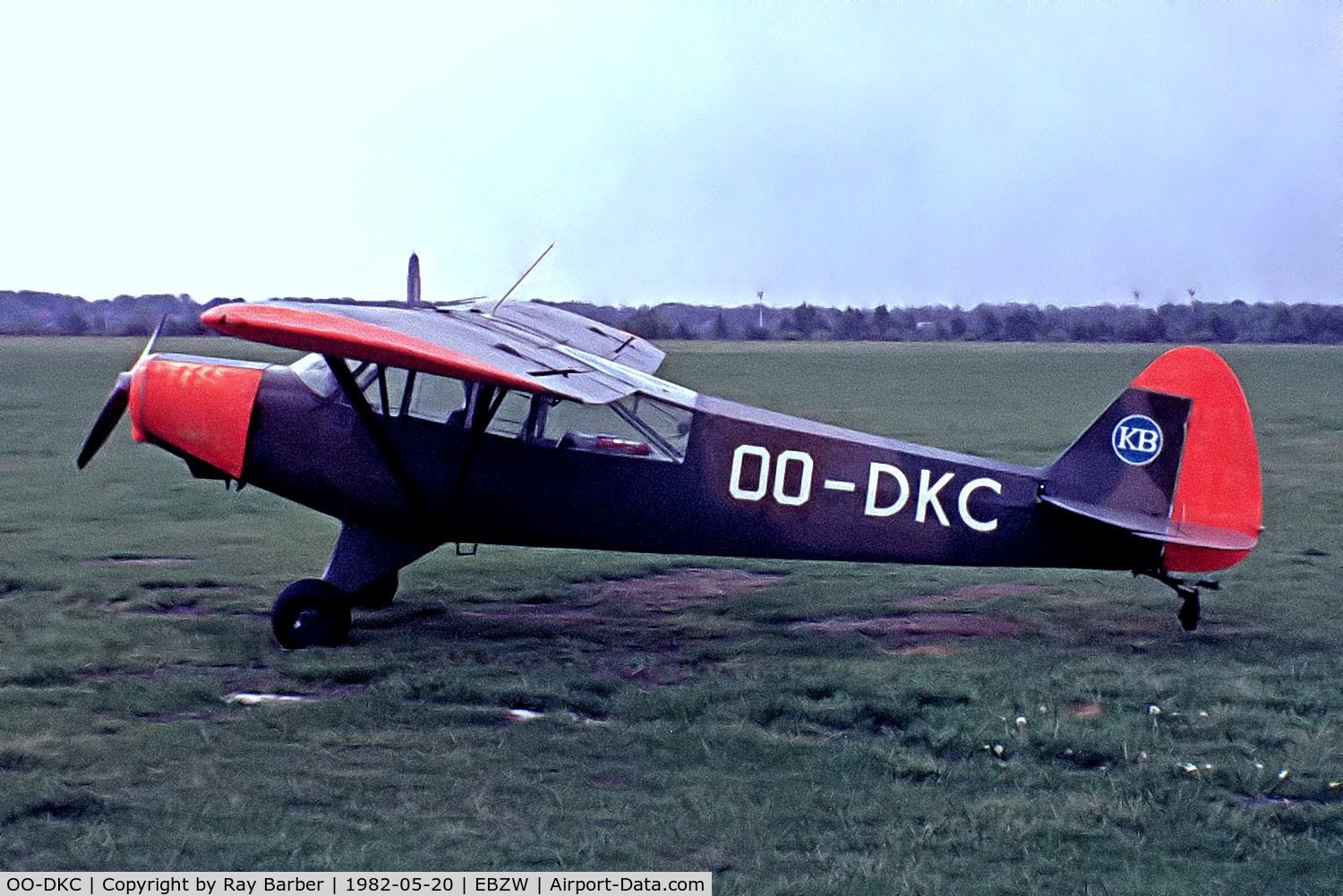 OO-DKC, 1954 Piper L-21B Super Cub (PA-18-135) C/N 18-3602, Piper L-21B-135 Super Cub [18-3602] Genk-Zwartberg~OO 20/05/1982. From a slide.