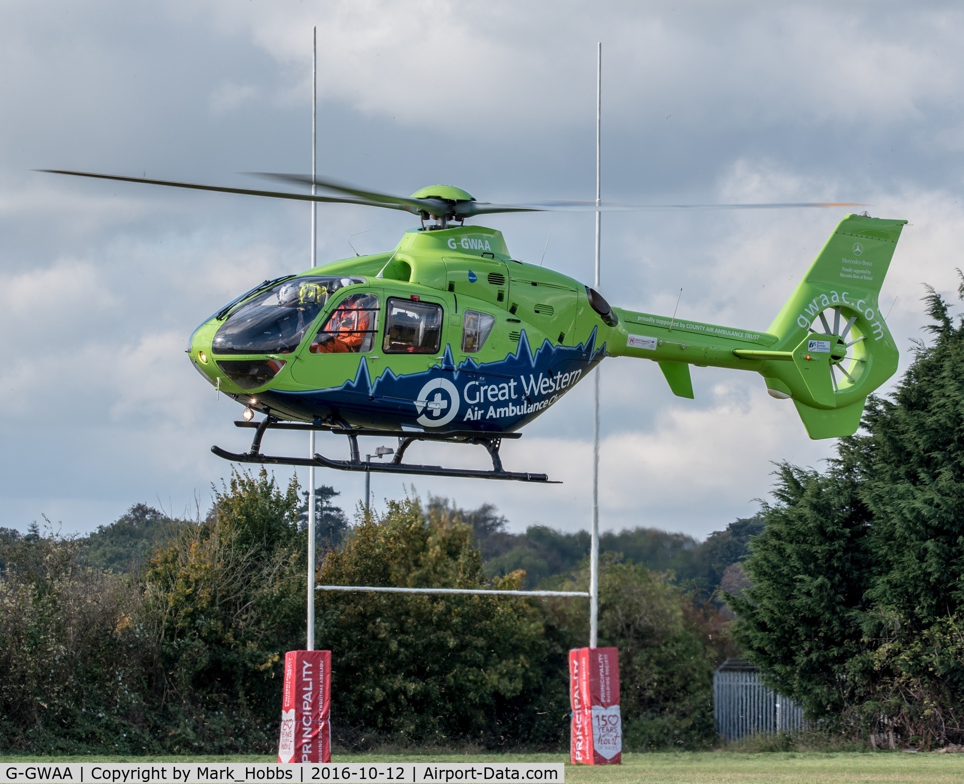 G-GWAA, 2001 Eurocopter EC-135T-2 C/N 0174, Great Western Air Ambulance carrying out an urgent blood transfer to ambulance at Chepstow Rugby club.