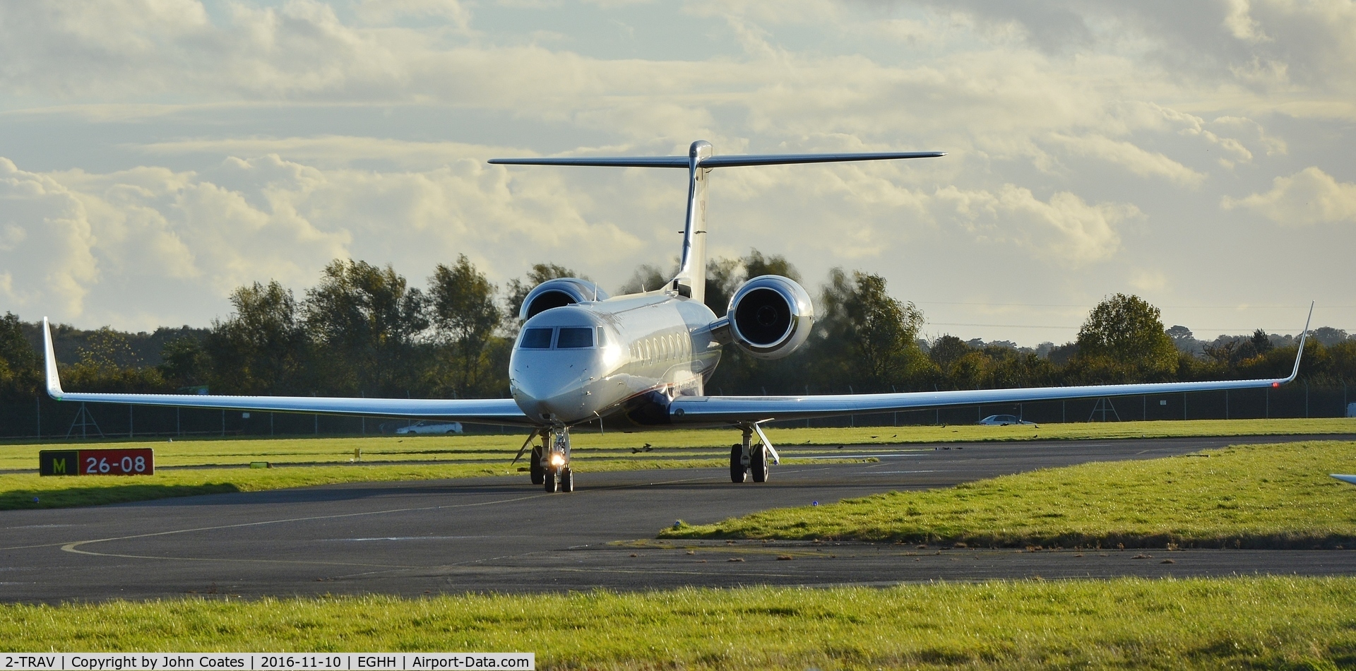 2-TRAV, 2013 Gulfstream Aerospace GV-SP (G550) C/N 5452, Taxiing on arrival