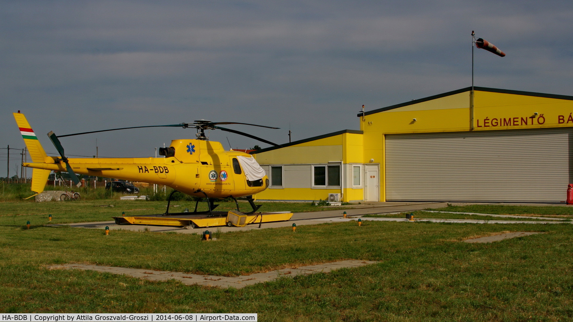 HA-BDB, 1992 Aérospatiale AS-350B Ecureuil C/N 2607, 5.No. air ambulance base, Szentes