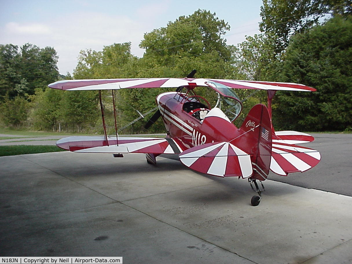 N18JN, 1983 Pitts S-2B Special C/N 5029, A lots of pilots have learned aerobatics on this Pitts S-2B (1983-1998)