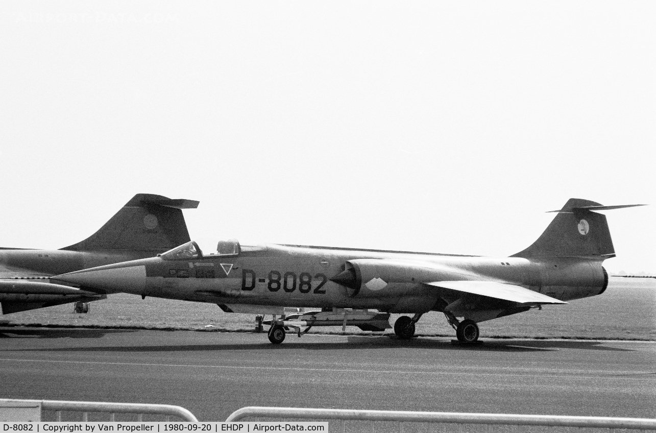 D-8082, Lockheed F-104G Starfighter C/N 683-8082, Lockheed F-104G Starfighter of the Royal Netherlands Air Force 322 squadron at De Peel air base, 1980. Note two Sidewinder missiles under the fuselage.