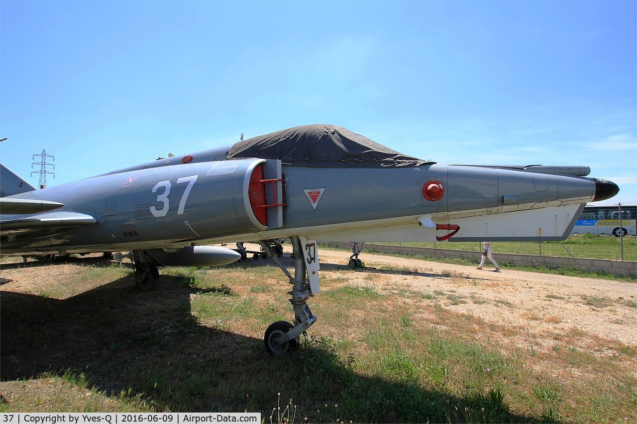 37, Dassault Etendard IV.M C/N 37, Dassault Etendard IV.M, preserved at 