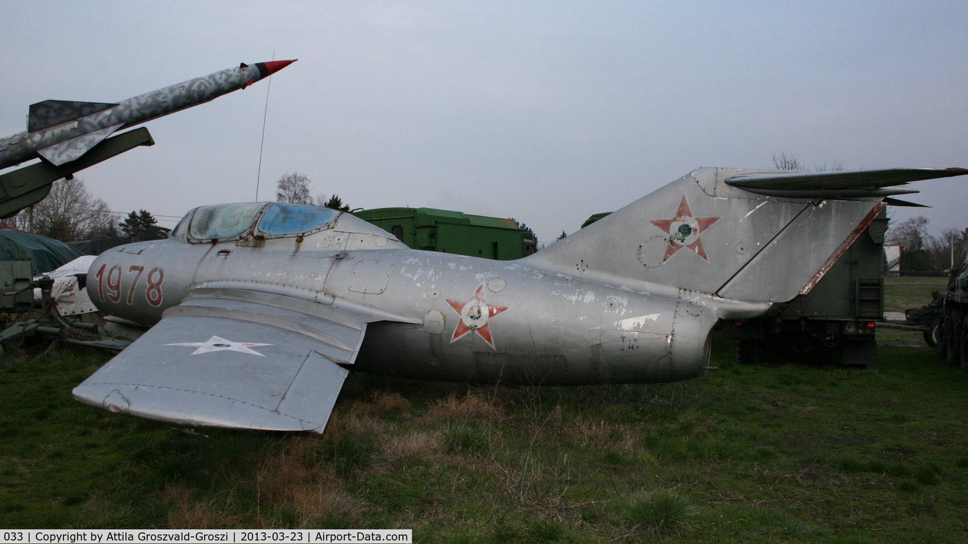 033, 1962 Mikoyan-Gurevich MiG-15UTI C/N 1A06033, Zamárdi, military technology collection. Hungary