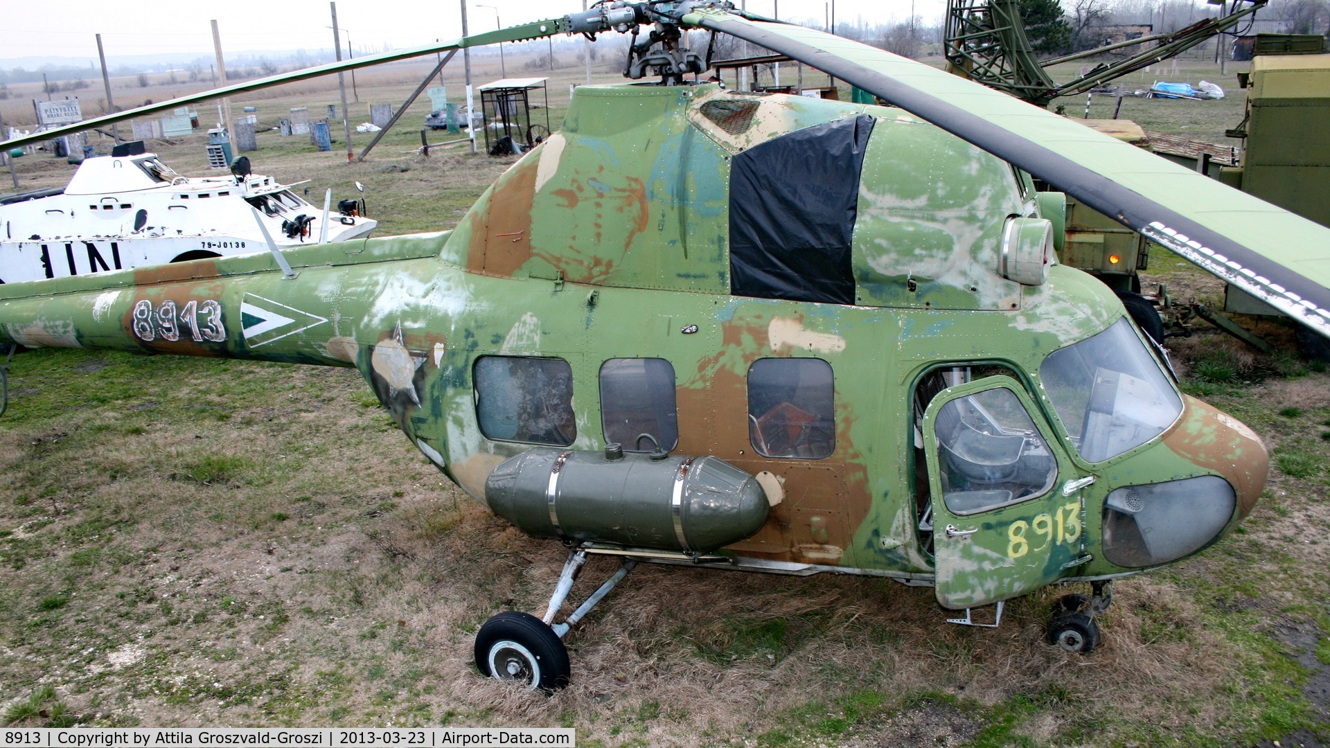 8913, 1985 WSK Swidnik Mi-2 C/N 518913104, Zamárdi, military technology collection. Hungary