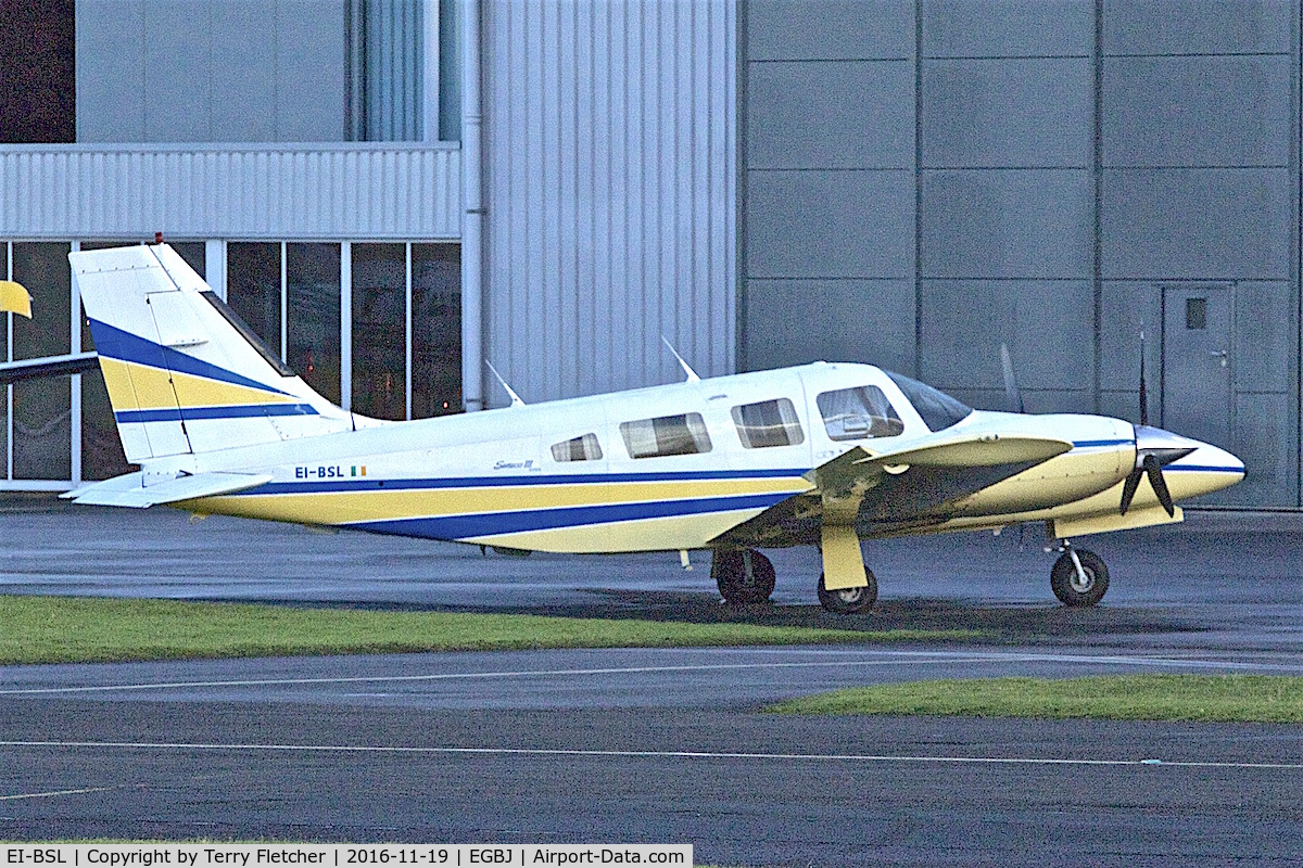 EI-BSL, Piper PA-34-220T Seneca III C/N 34-8233041, Piper PA-34-220T Seneca III, c/n: 34-8233041 at Staverton
