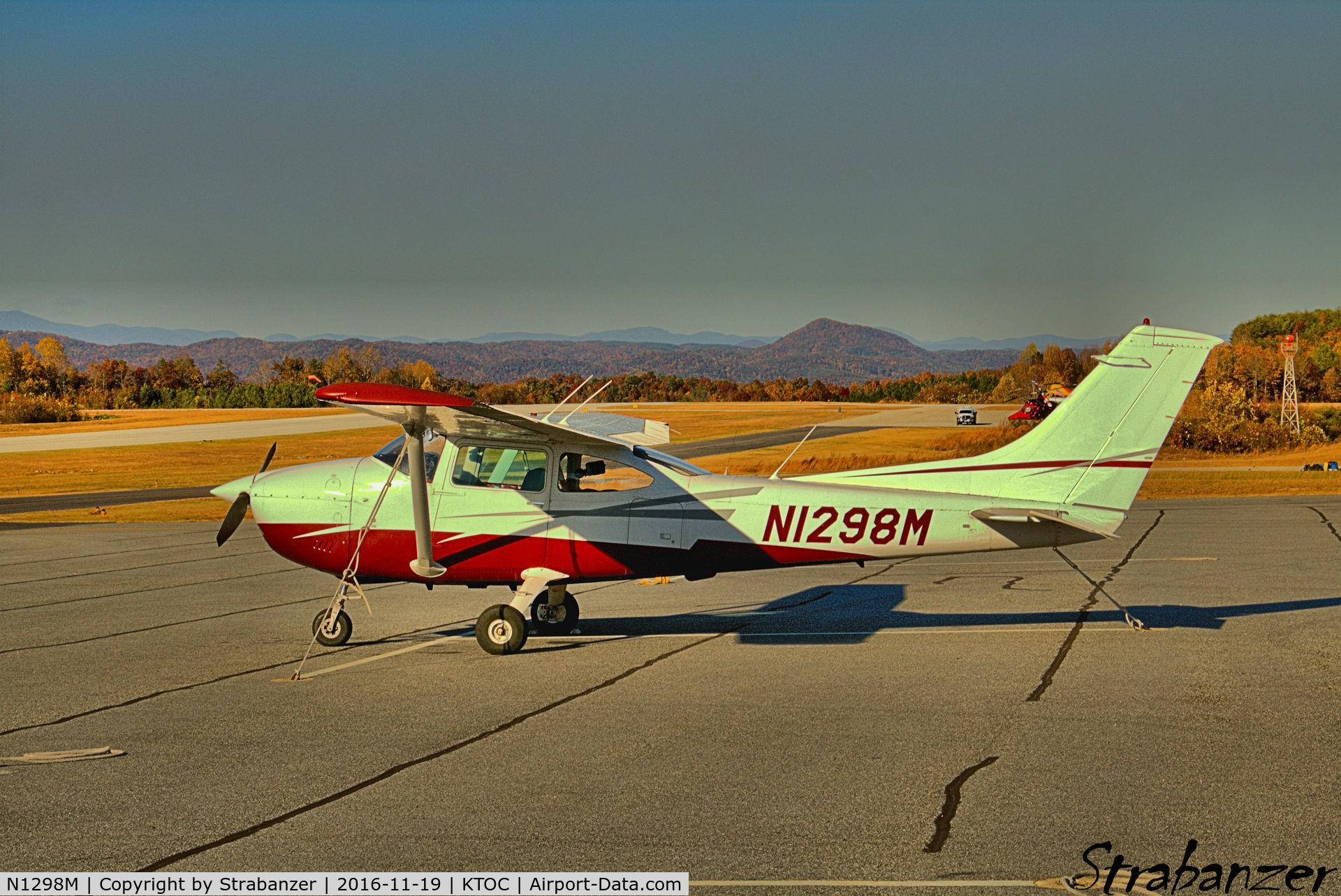 N1298M, 1975 Cessna 182P Skylane C/N 18264280, Basking in the afternoon sun