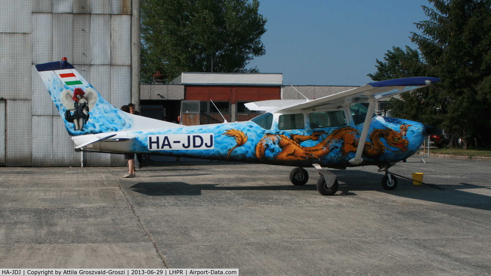 HA-JDJ, 1962 Cessna 182E Skylane Skylane C/N 18254279, Györ-Pér Airport, Hungary