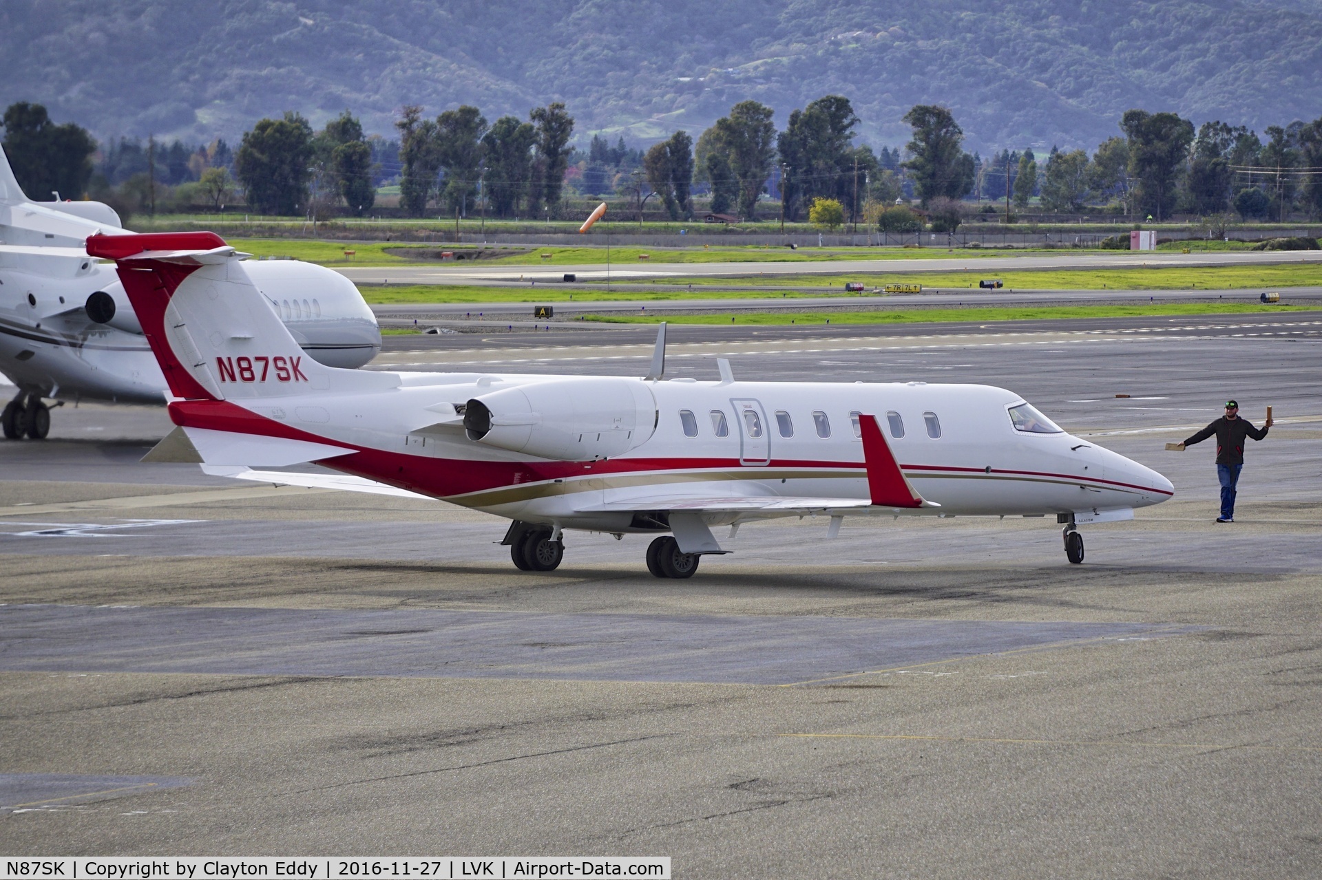 N87SK, 2006 Learjet Inc 45 C/N 317, Livermore Airport 2016