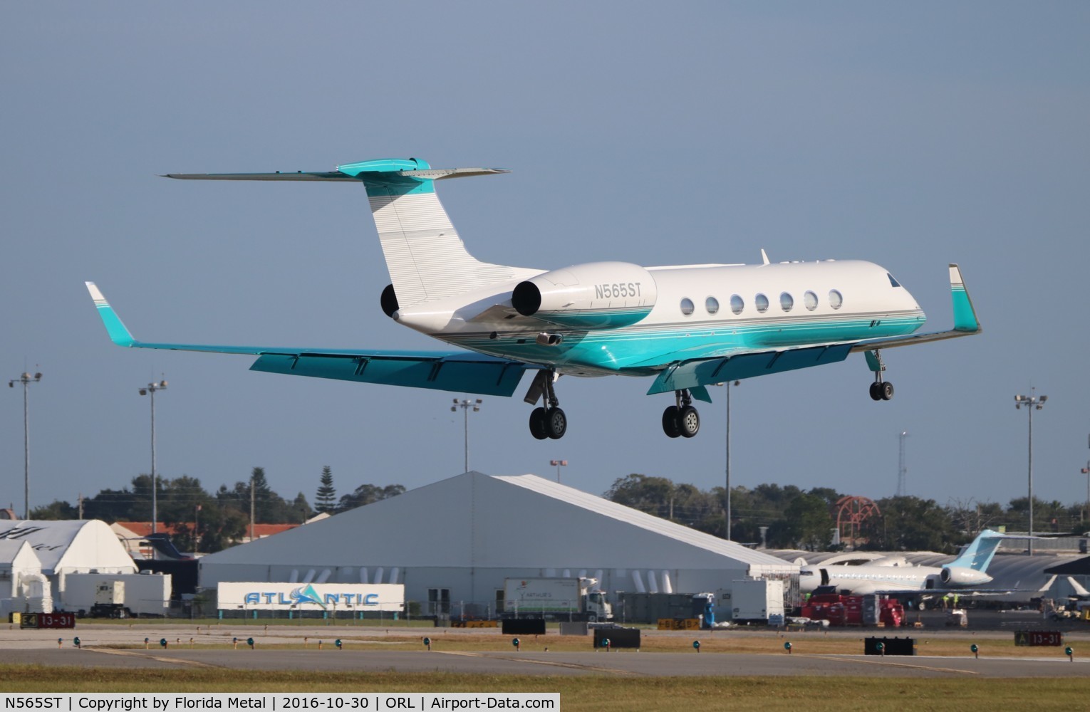 N565ST, 2004 Gulfstream Aerospace GV-SP (G550) C/N 5015, Gulfstream 550