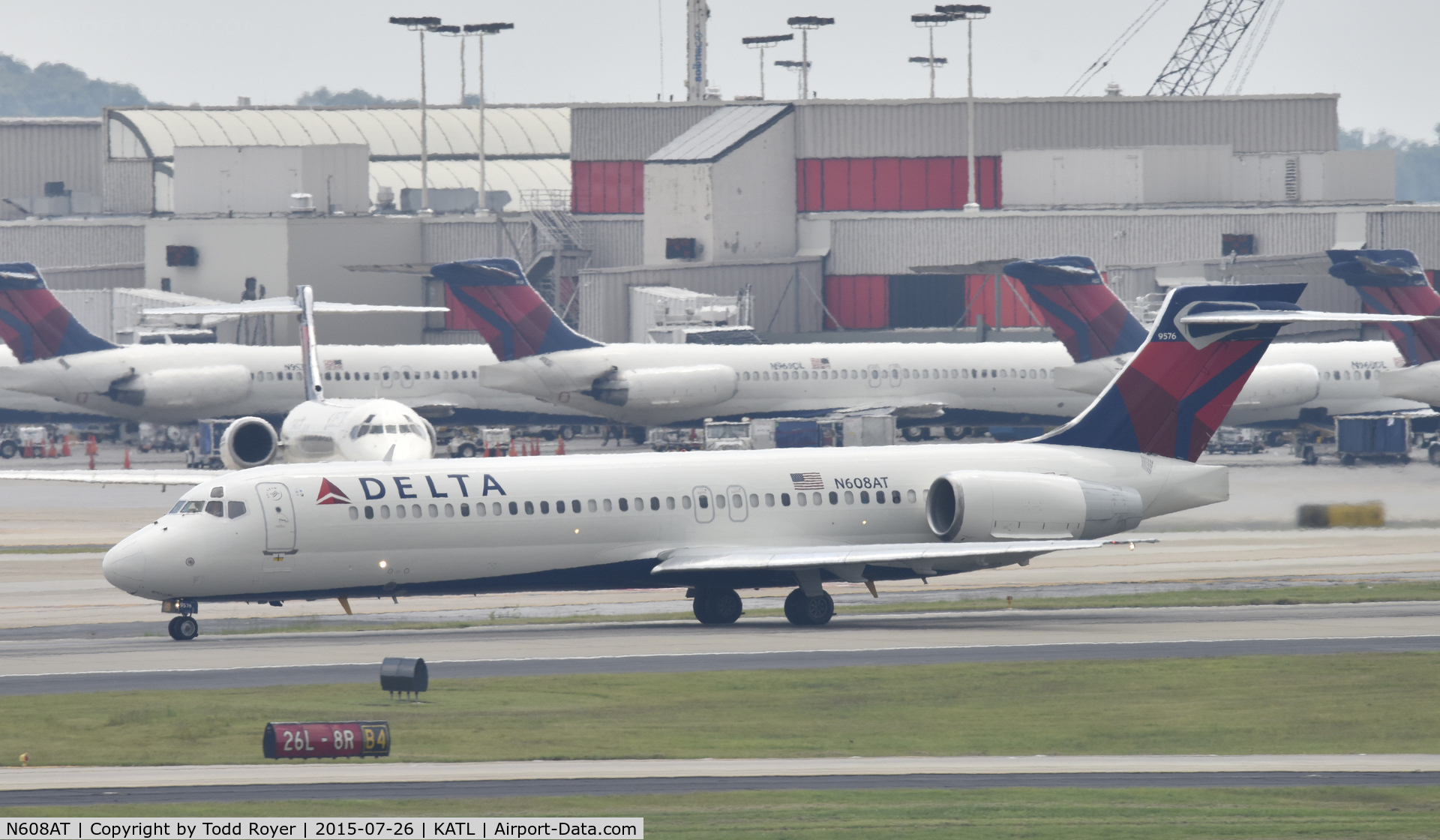 N608AT, 2000 Boeing 717-200 C/N 55081, Departing Atlanta