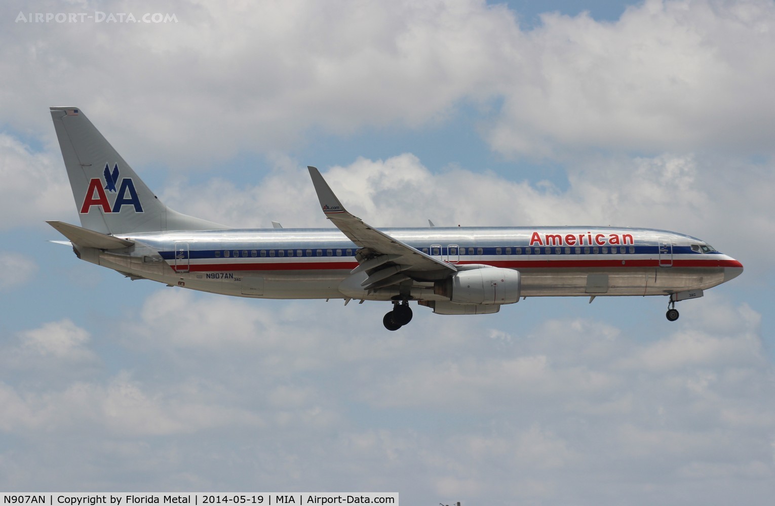 N907AN, 1999 Boeing 737-823 C/N 29509, American