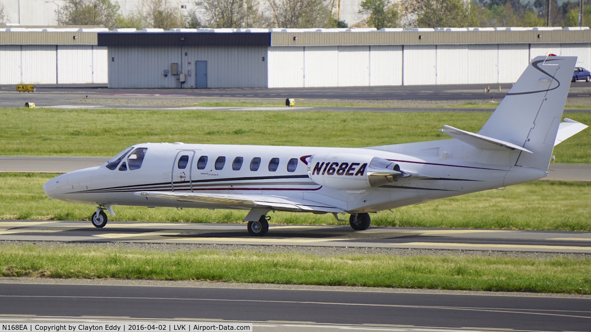 N168EA, 1992 Cessna 560 Citation V C/N 560-0168, Livermore Airport 2016