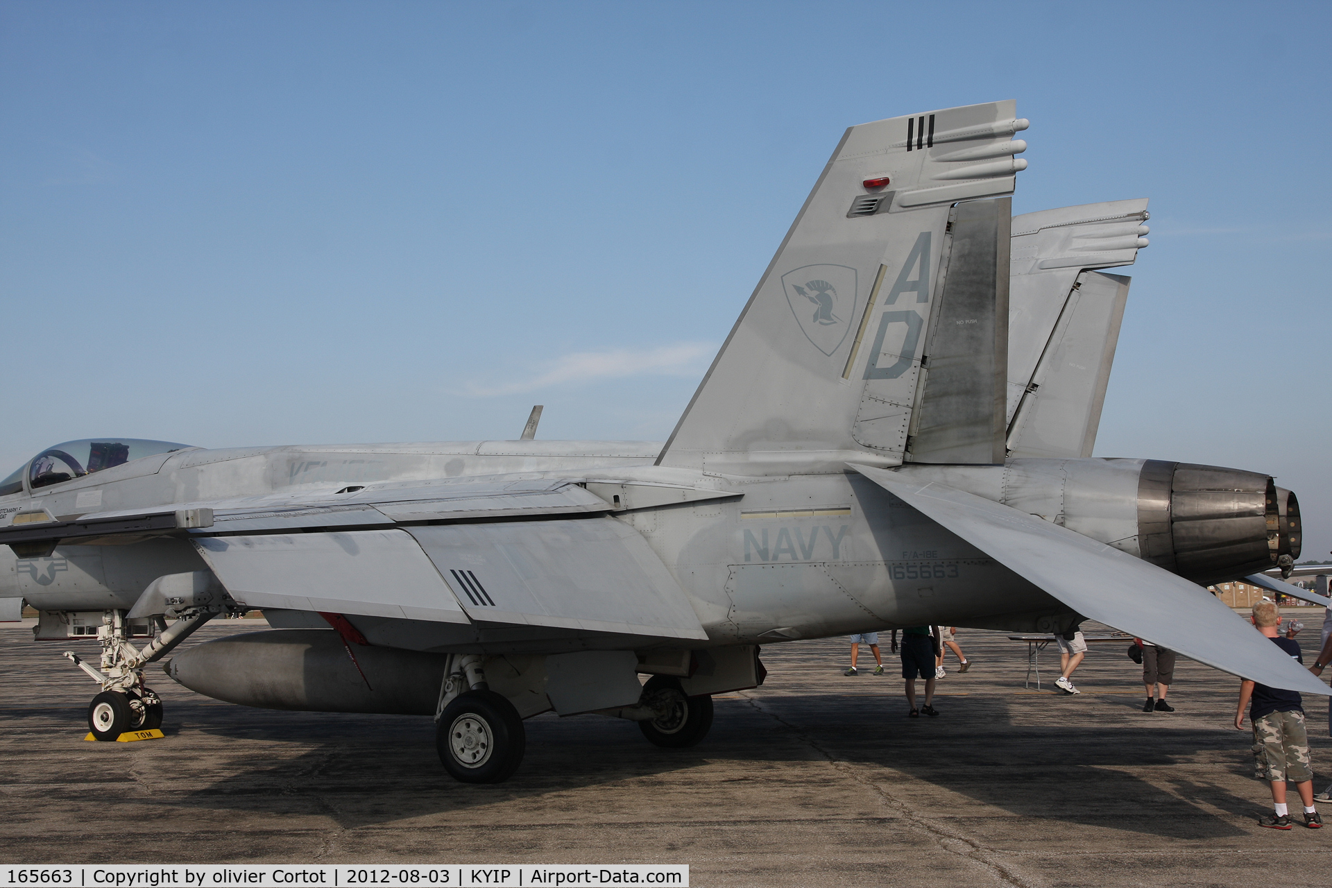 165663, Boeing F/A-18E Super Hornet C/N 1509/E017, rear view