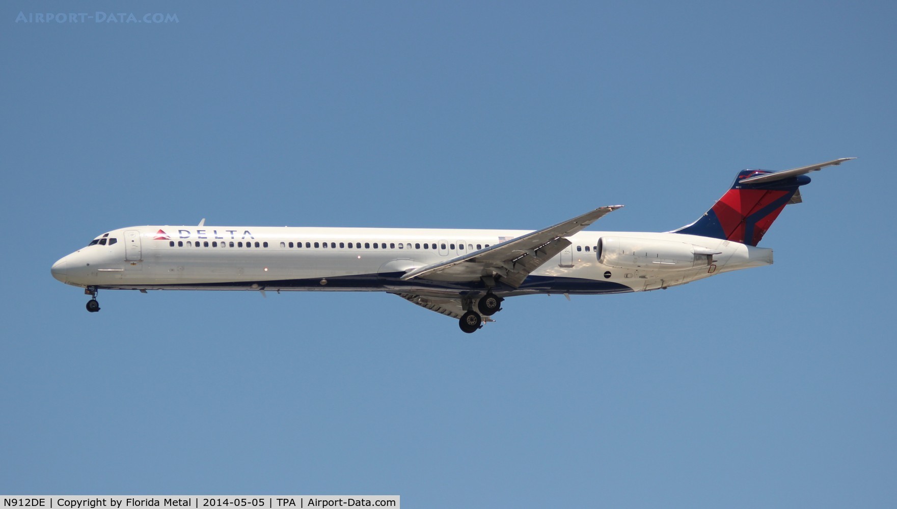 N912DE, 1992 McDonnell Douglas MD-88 C/N 49997, Delta