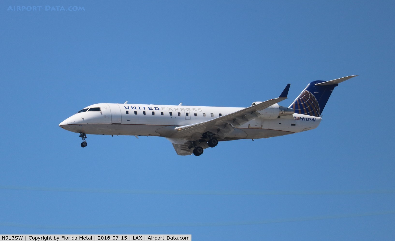 N913SW, 2001 Bombardier CRJ-200ER (CL-600-2B19) C/N 7597, United Express
