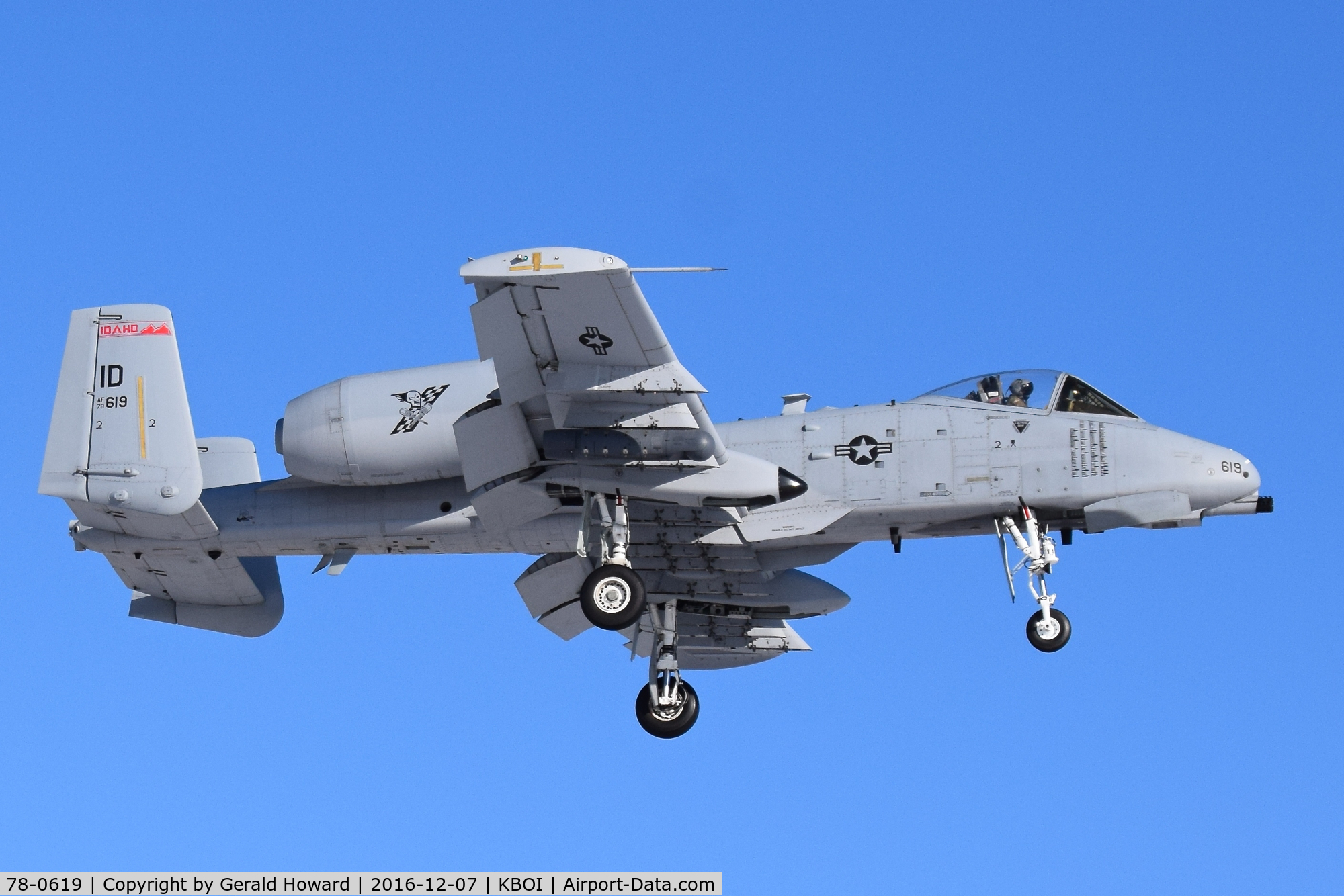 78-0619, 1978 Fairchild Republic A-10C Thunderbolt II C/N A10-0239, On final for RWY 10R. Still has the mission markings on the nose from the 190th Fighter Sq.'s six month tour in the Middle East.