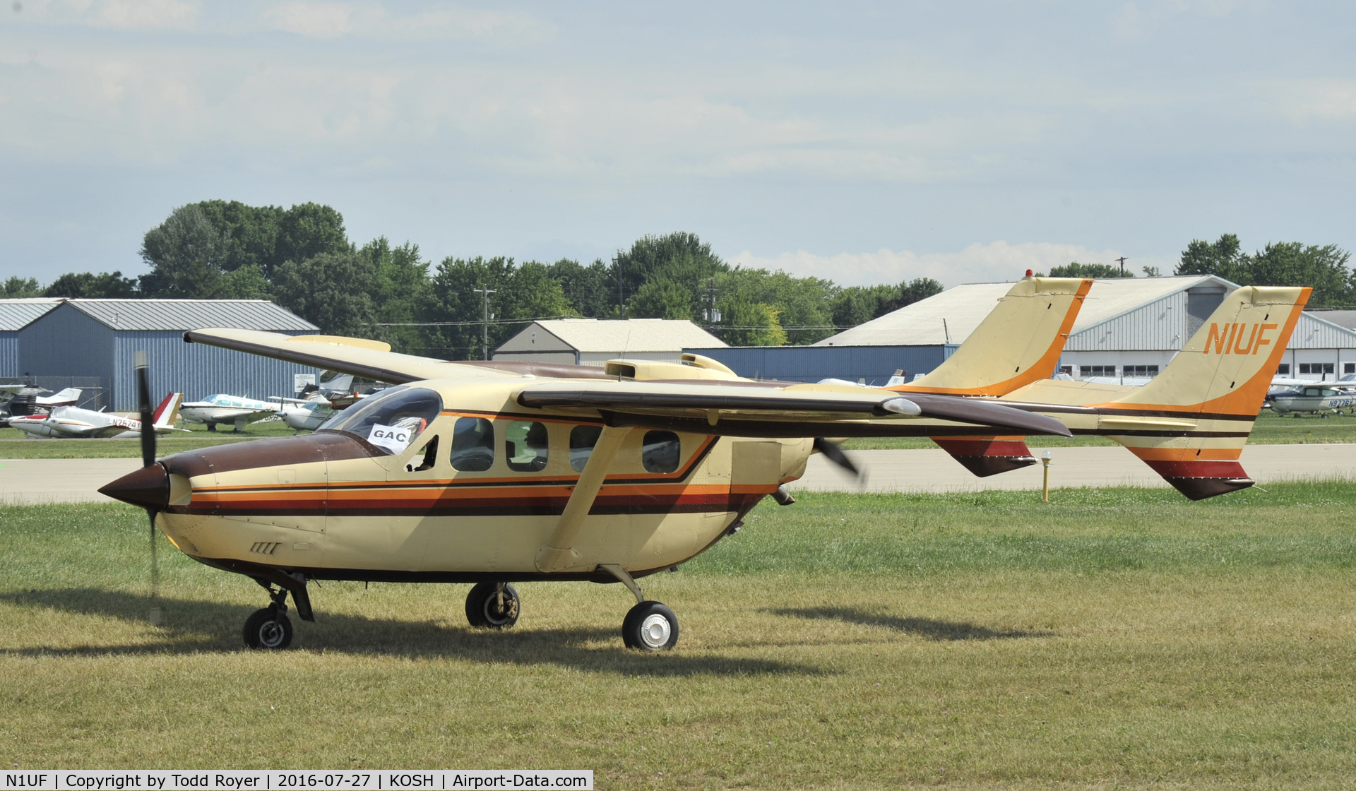 N1UF, 1973 Cessna T337G Turbo Super Skymaster C/N P3370098, Airventure 2016