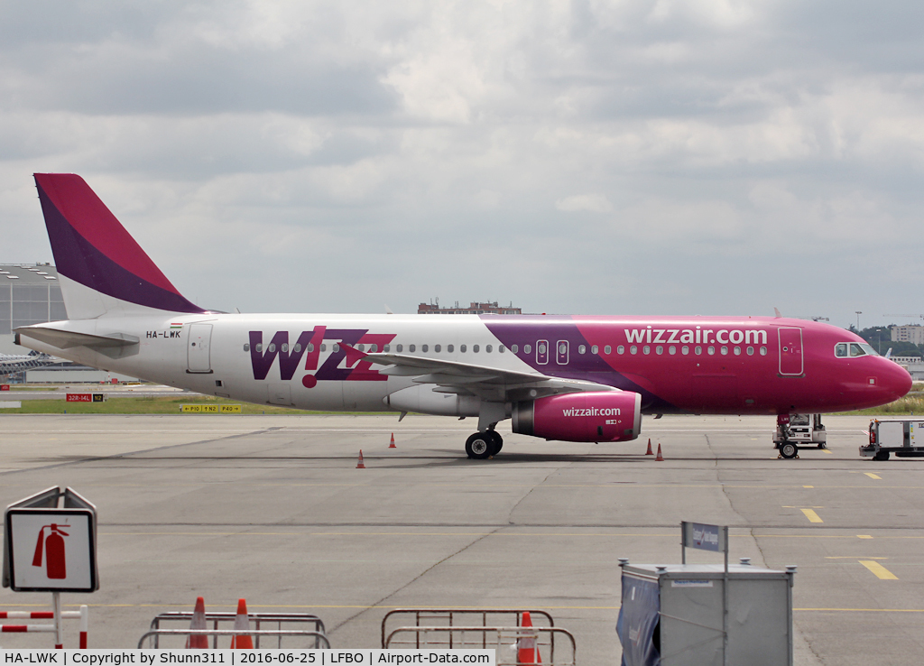 HA-LWK, 2011 Airbus A320-232 C/N 4716, Parked at the General Aviation... Special flight for Euro 2016