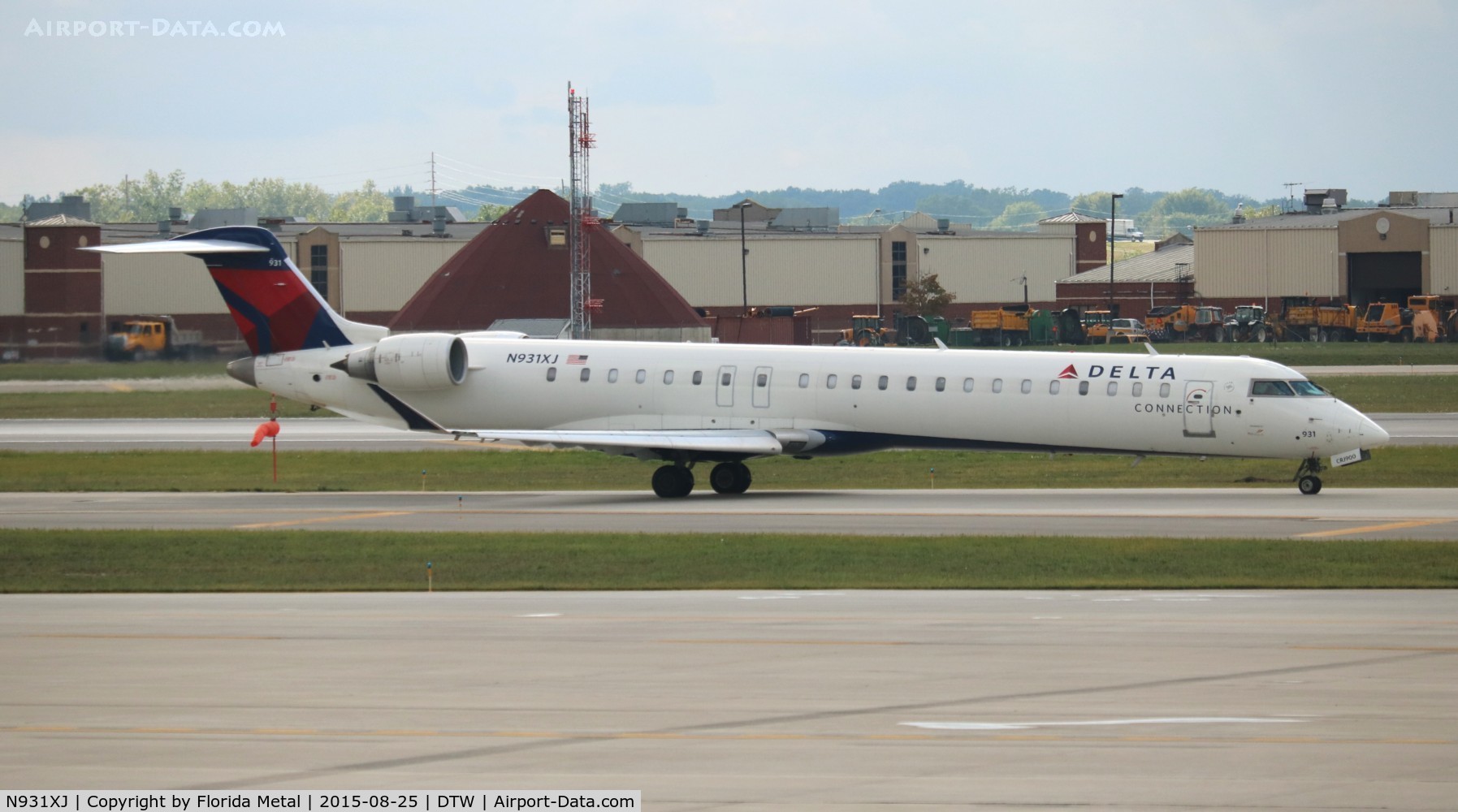 N931XJ, 2008 Bombardier CRJ-900ER (CL-600-2D24) C/N 15193, Delta Connection