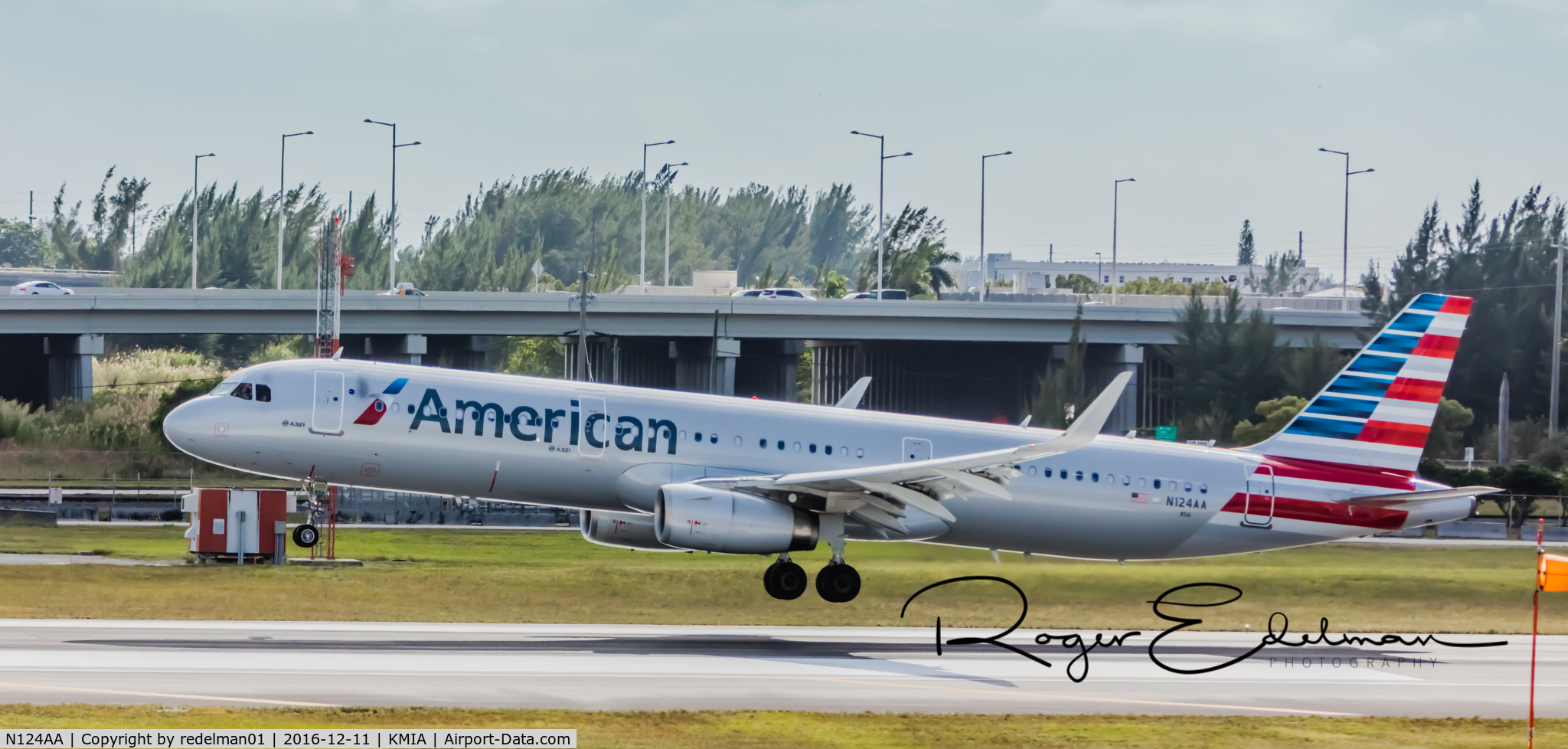N124AA, 2014 Airbus A321-231 C/N 6271, Taken @ KMIA