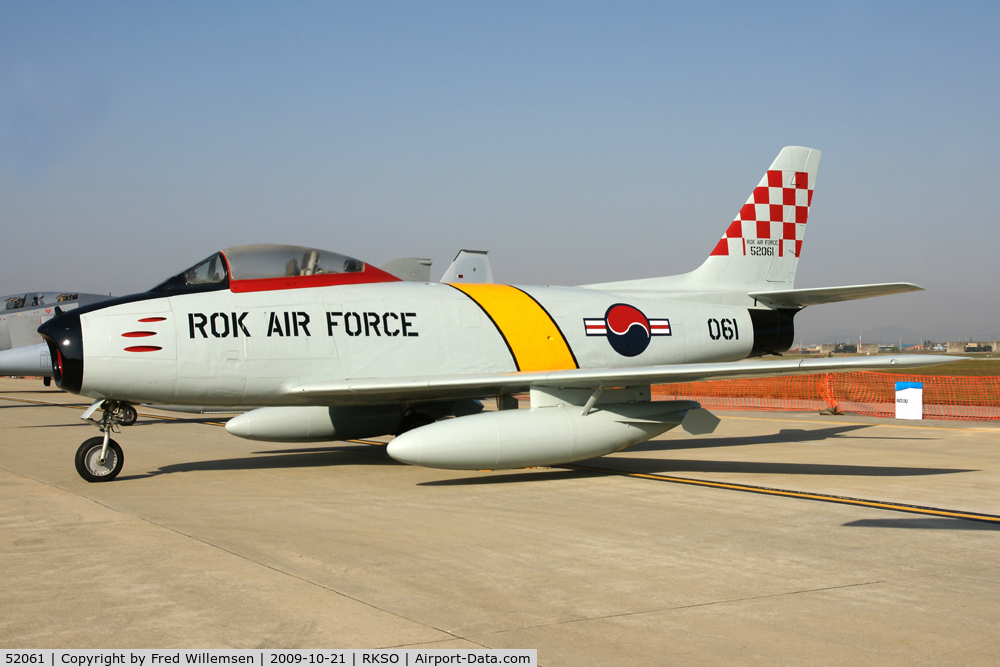 52061, North American F-86F Sabre C/N 191-757, 