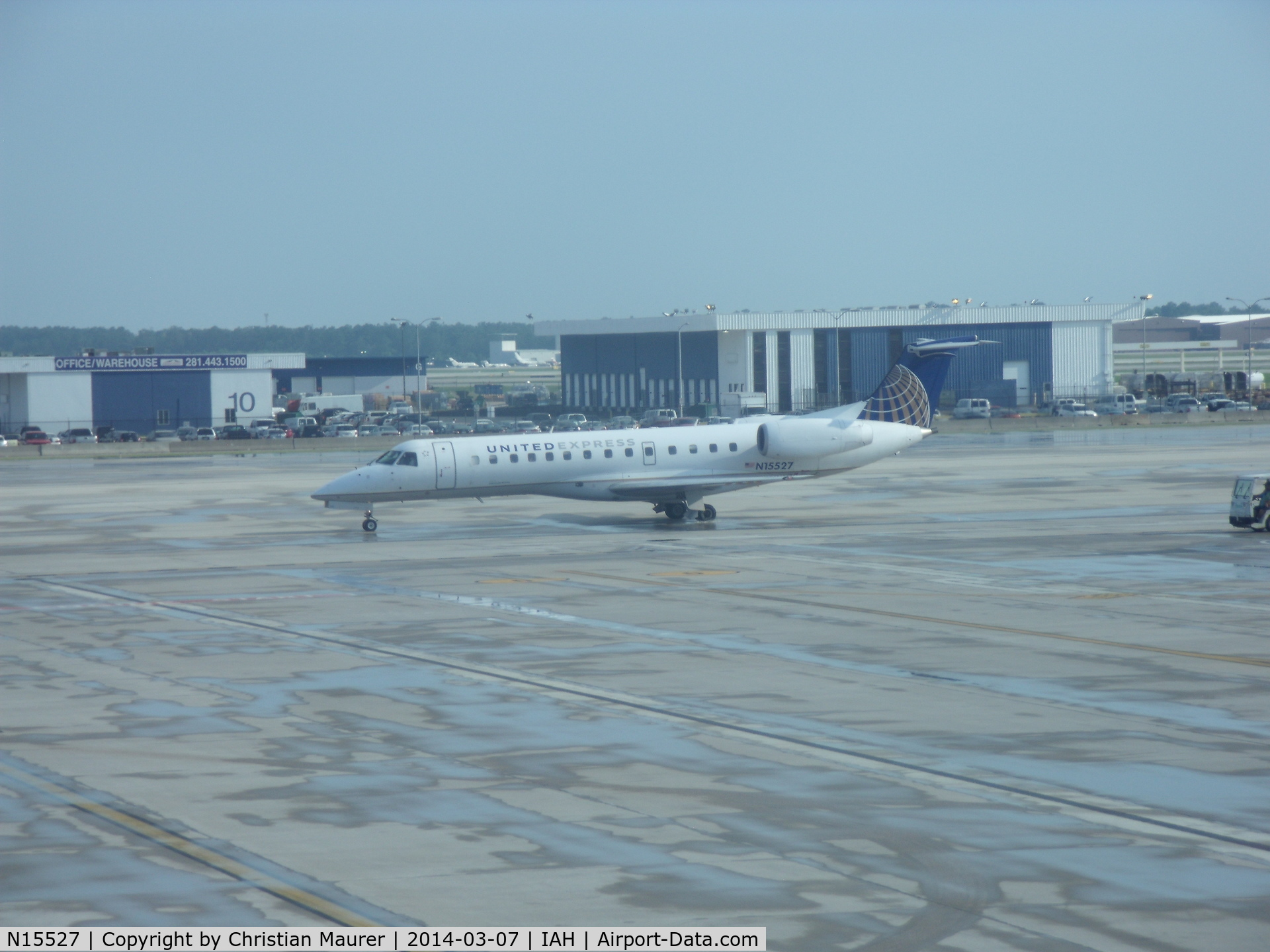 N15527, 2001 Embraer ERJ-135LR (EMB-135LR) C/N 145413, ERJ135LR