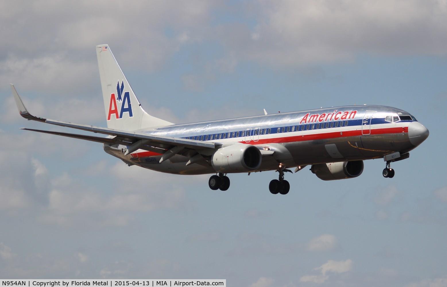 N954AN, 2001 Boeing 737-823 C/N 30089, American