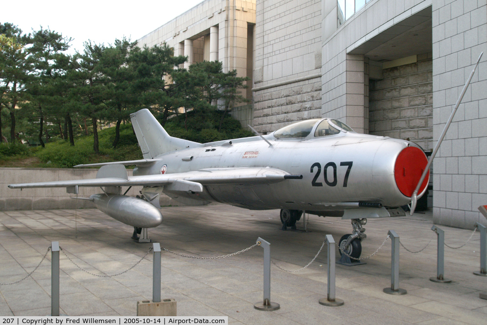 207, Shenyang J-6 C/N Not found 207, SEOUL WAR MEMORIAL