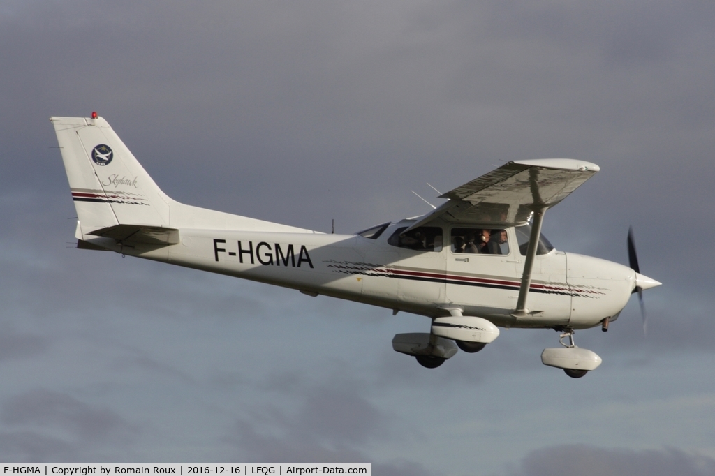 F-HGMA, Cessna 172R C/N 17280065, Landing runway 12