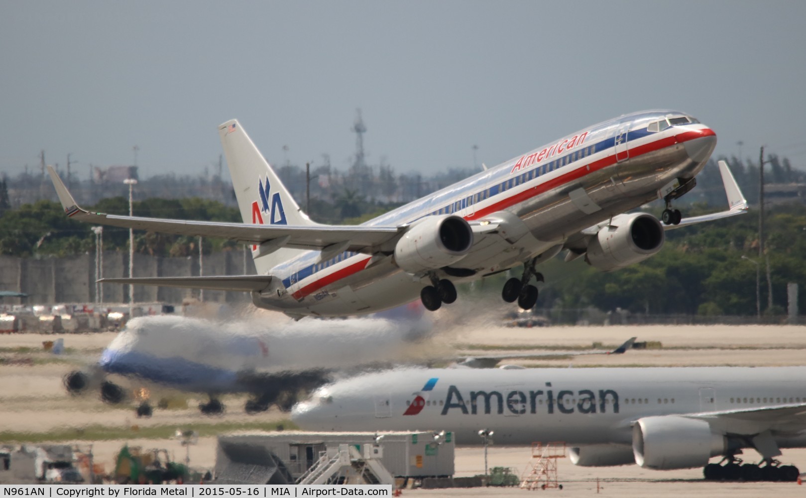 N961AN, 2001 Boeing 737-823 C/N 30092, American