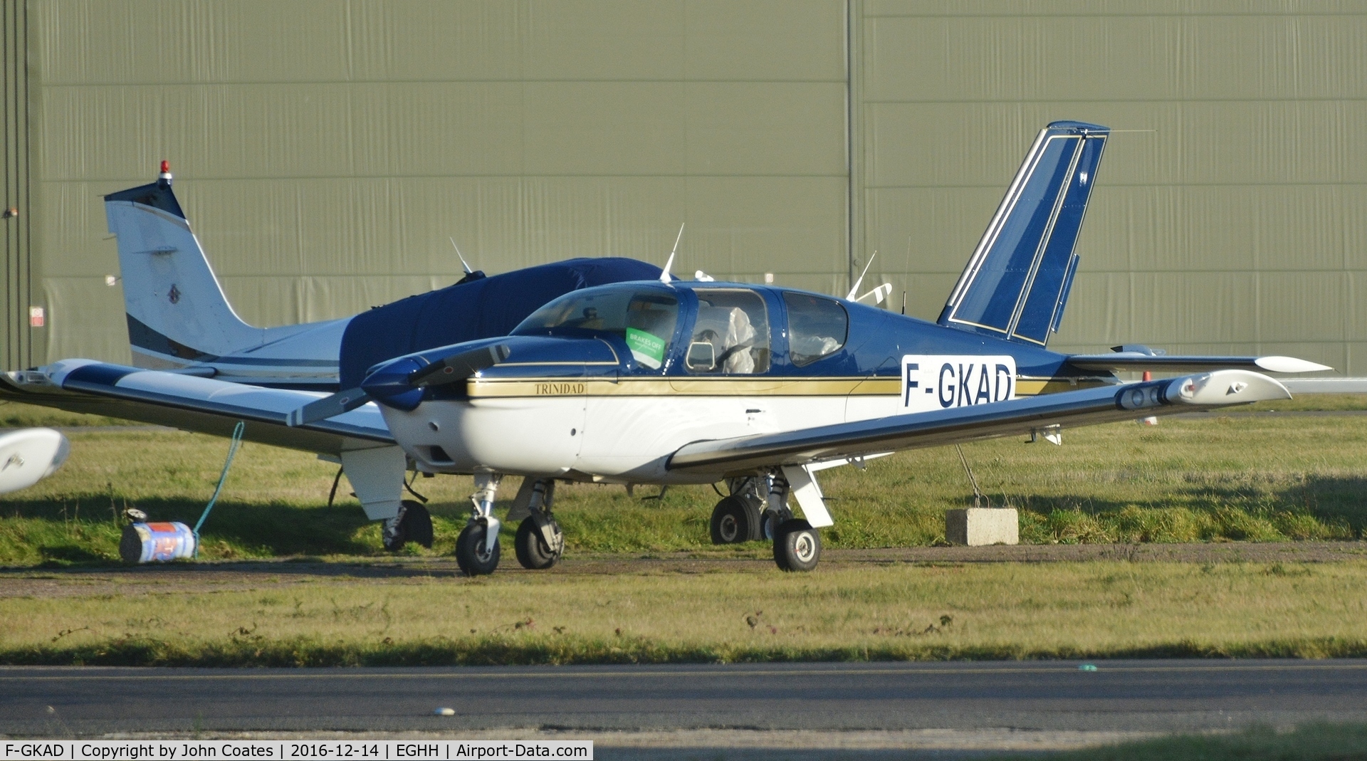 F-GKAD, Socata TB-20 C/N 954, At Airtime