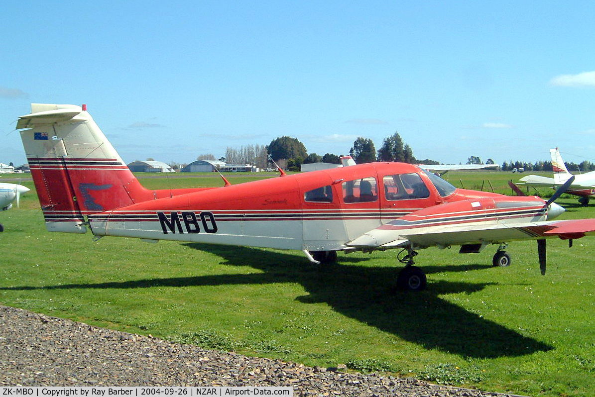 ZK-MBO, Piper PA-44-180T Turbo Seminole C/N 44-8207004, Piper PA-44-180T Turbo Seminole [44-8207004] Auckland-Ardmore~ZK 26/09/2004