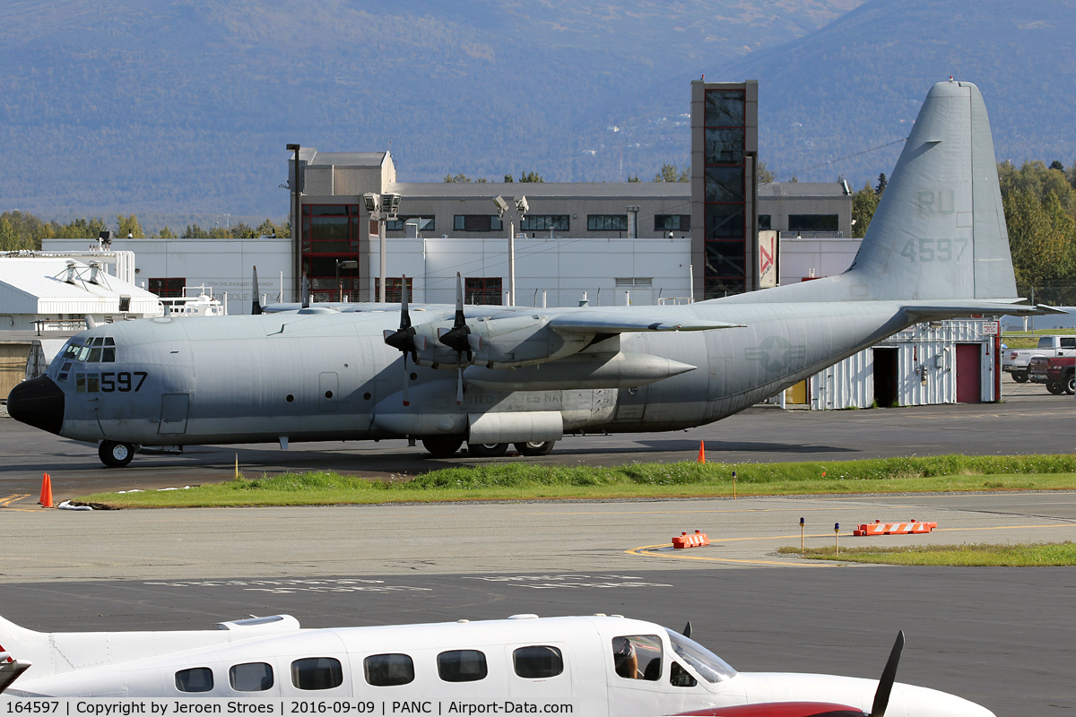 164597, Lockheed KC-130T-30 Hercules C/N 382-5260, Anchorage