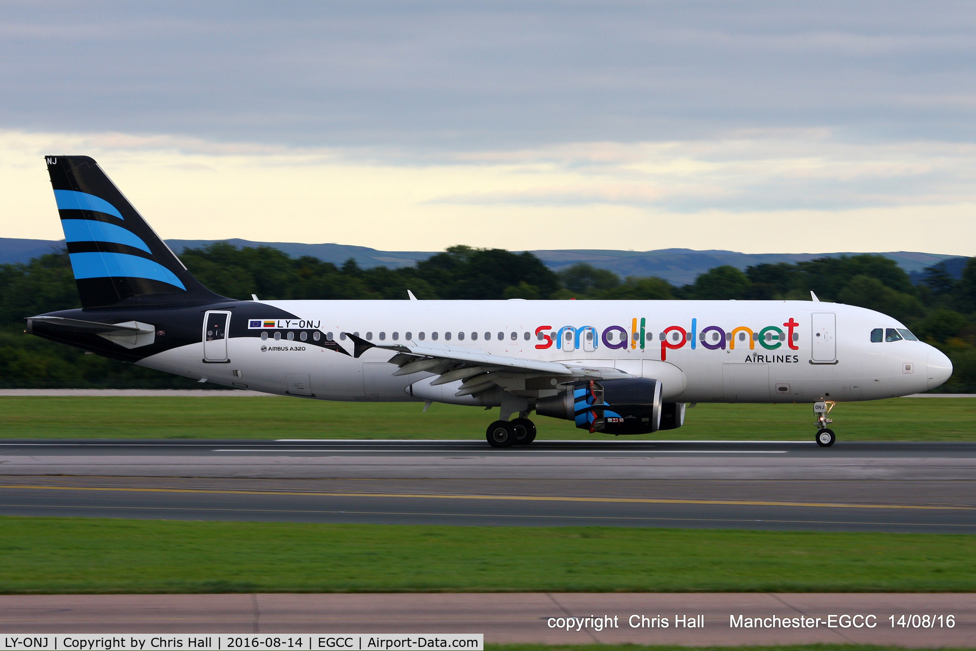 LY-ONJ, 2010 Airbus A320-214 C/N 4203, Small Planet Airlines