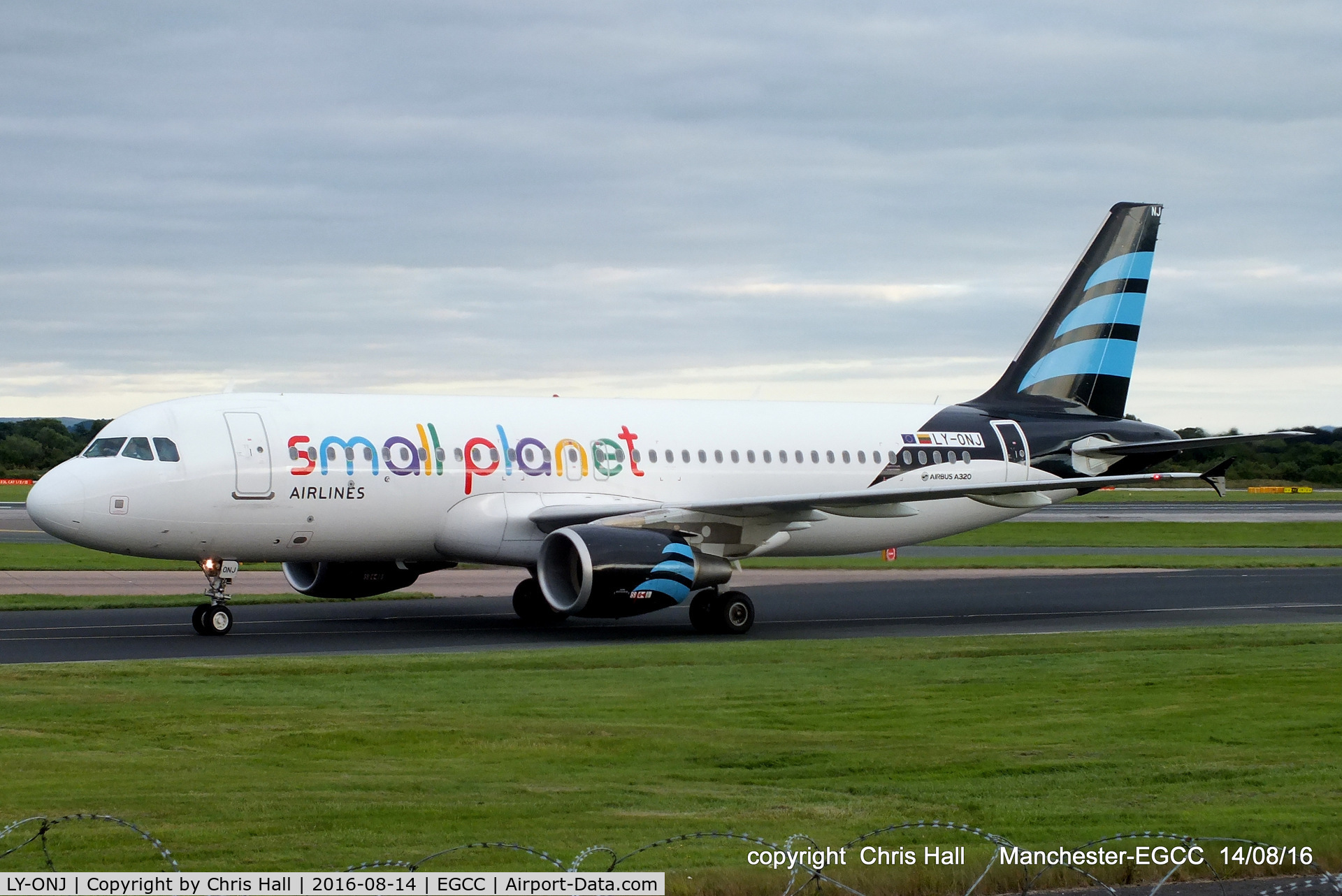 LY-ONJ, 2010 Airbus A320-214 C/N 4203, Small Planet Airlines