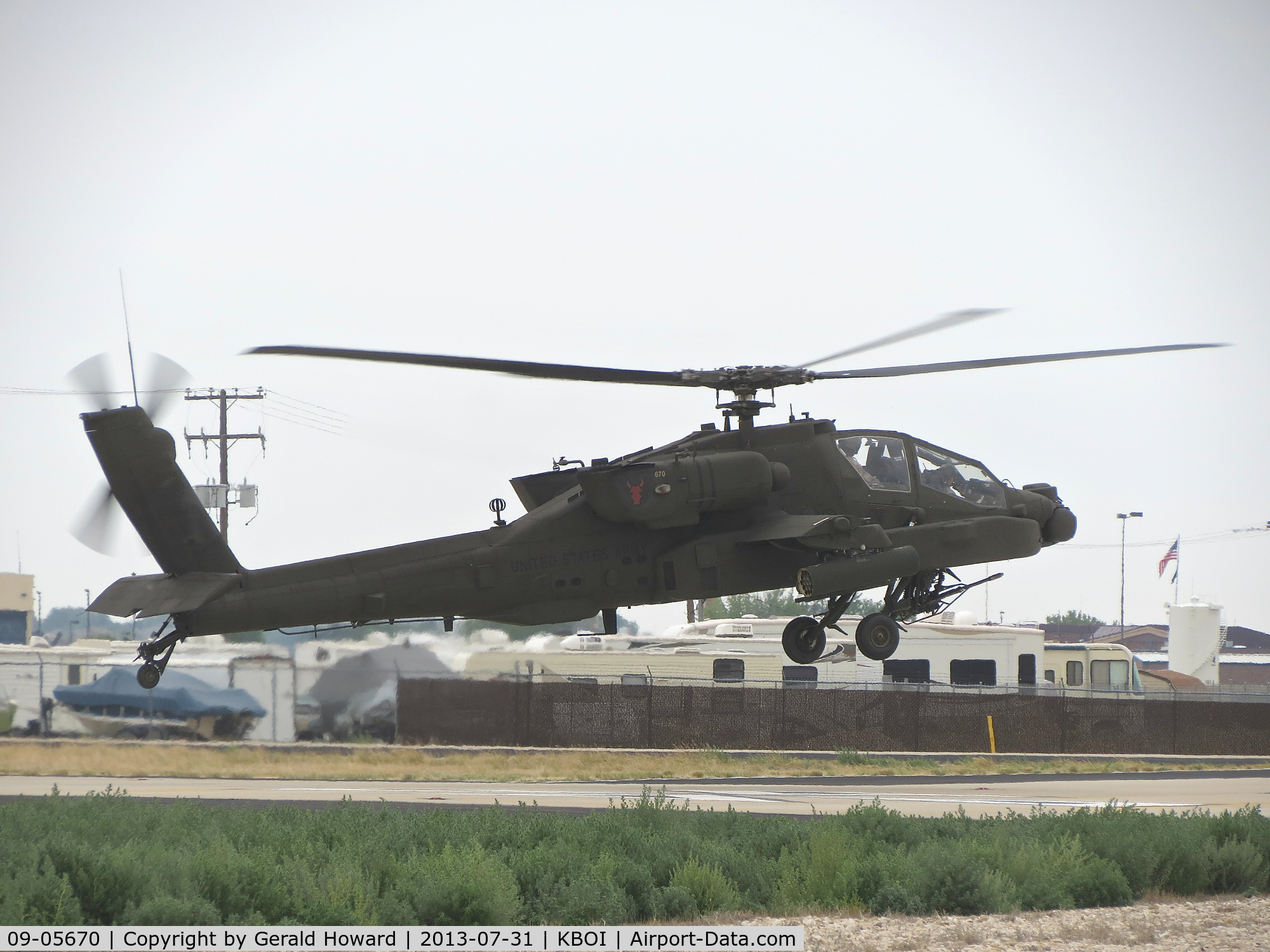 09-05670, Boeing AH-64D Apache C/N PVD670, HOVER TAXI