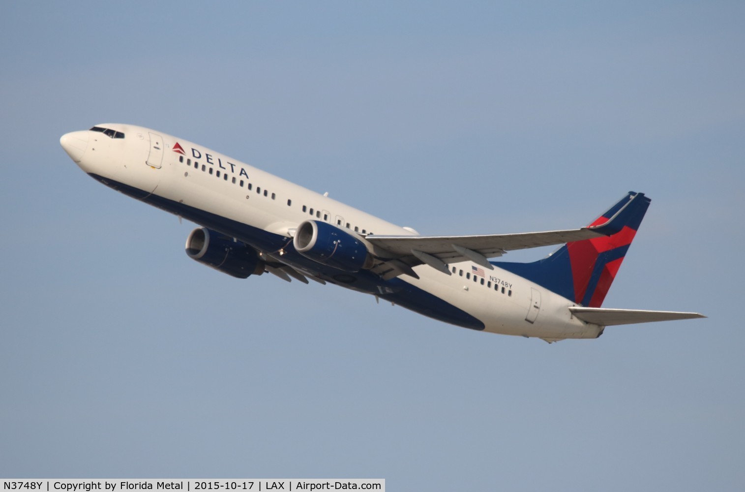 N3748Y, 2001 Boeing 737-832 C/N 30489, Delta