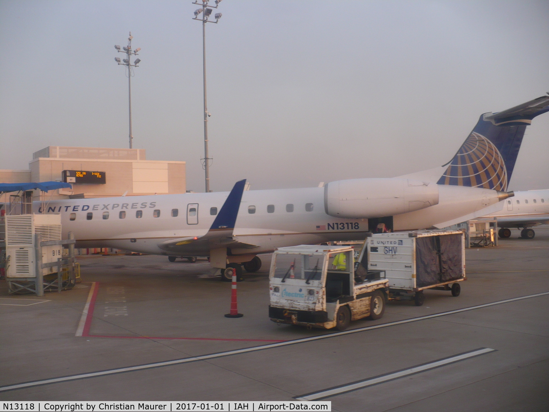 N13118, 2002 Embraer ERJ-145XR (EMB-145XR) C/N 145675, ERJ145XR