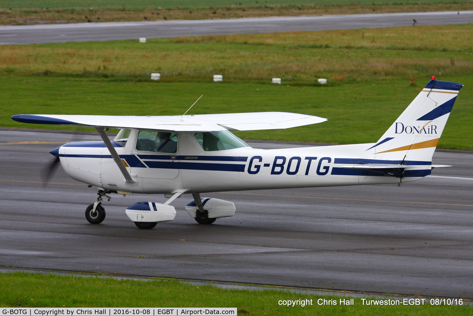G-BOTG, 1978 Cessna 152 C/N 152-83035, at Turweston