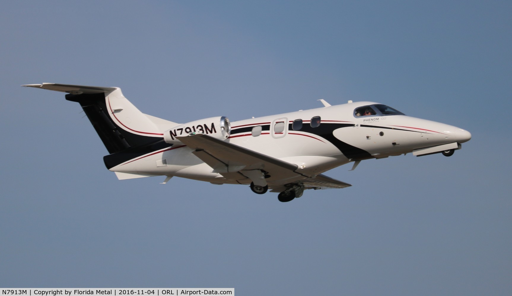 N7913M, 2013 Embraer EMB-500 Phenom 100 C/N 50000333, Phenom 100