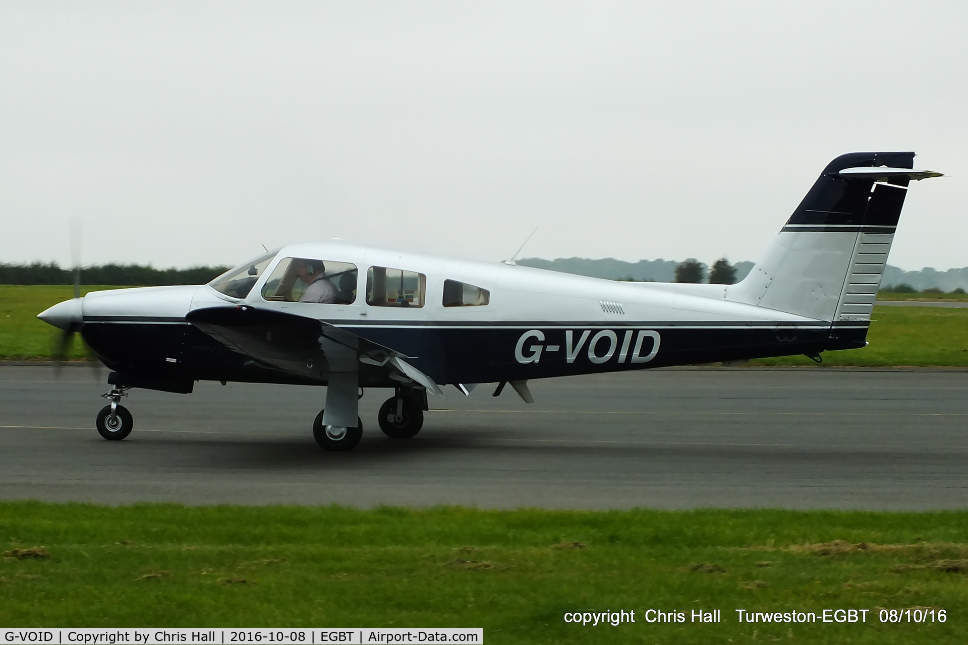 G-VOID, 1981 Piper PA-28RT-201 Arrow IV C/N 28R-8118049, at Turweston