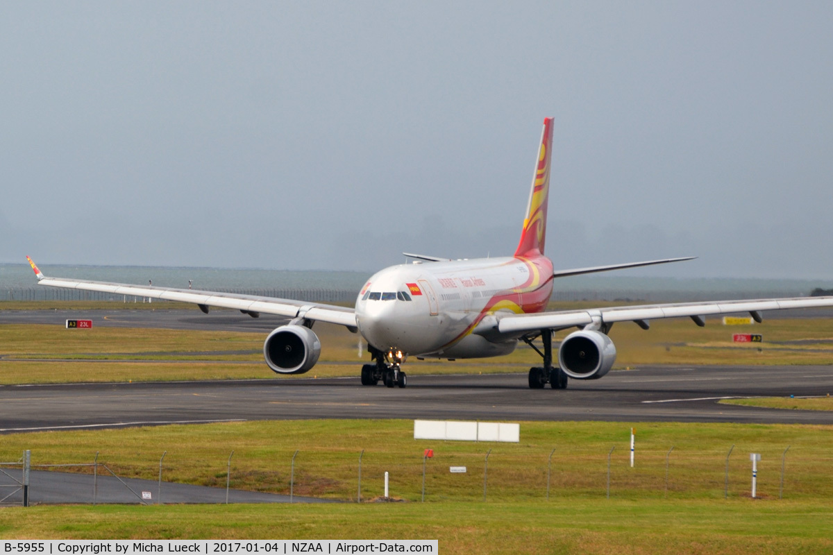 B-5955, 2014 Airbus A330-243 C/N 1558, At Auckland